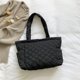 thumbnail image 3 of Bolso Bolsos de otoño invierno de hombro grande acolchado de algodón para mujer (negro), 3 of 8