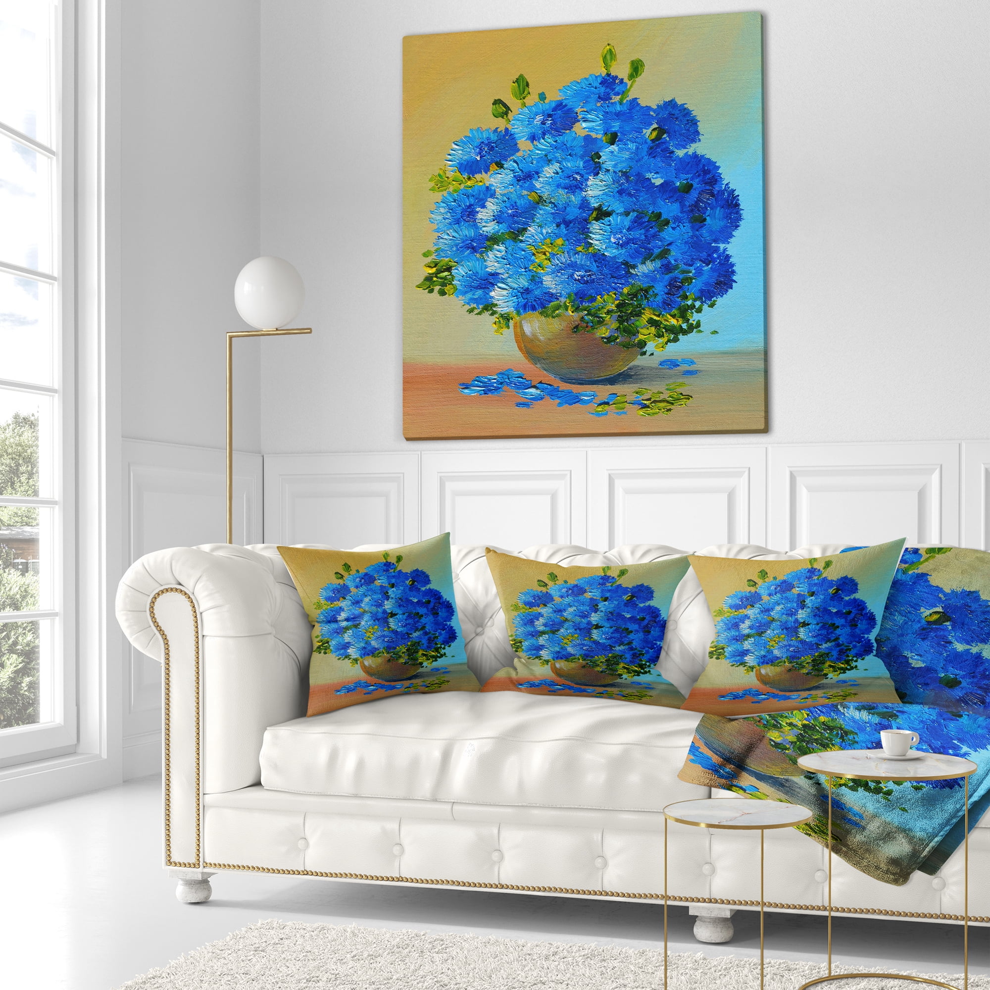 Designart A Bouquet of Blue Flowers - Floral Throw Pillow - 18x18