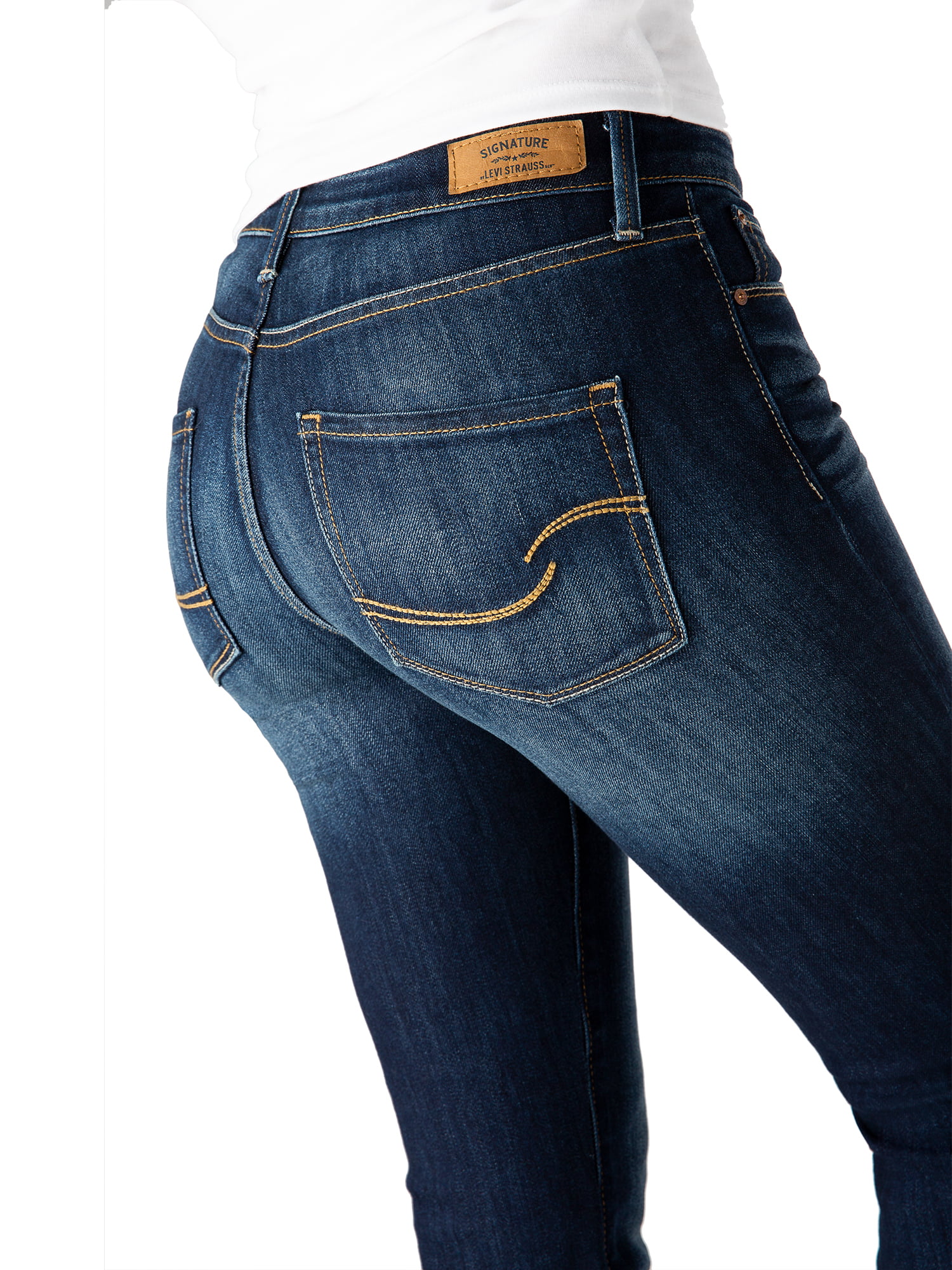 Signature by Levi Strauss & Co. Women's Modern Slim Cuffed Jeans -  