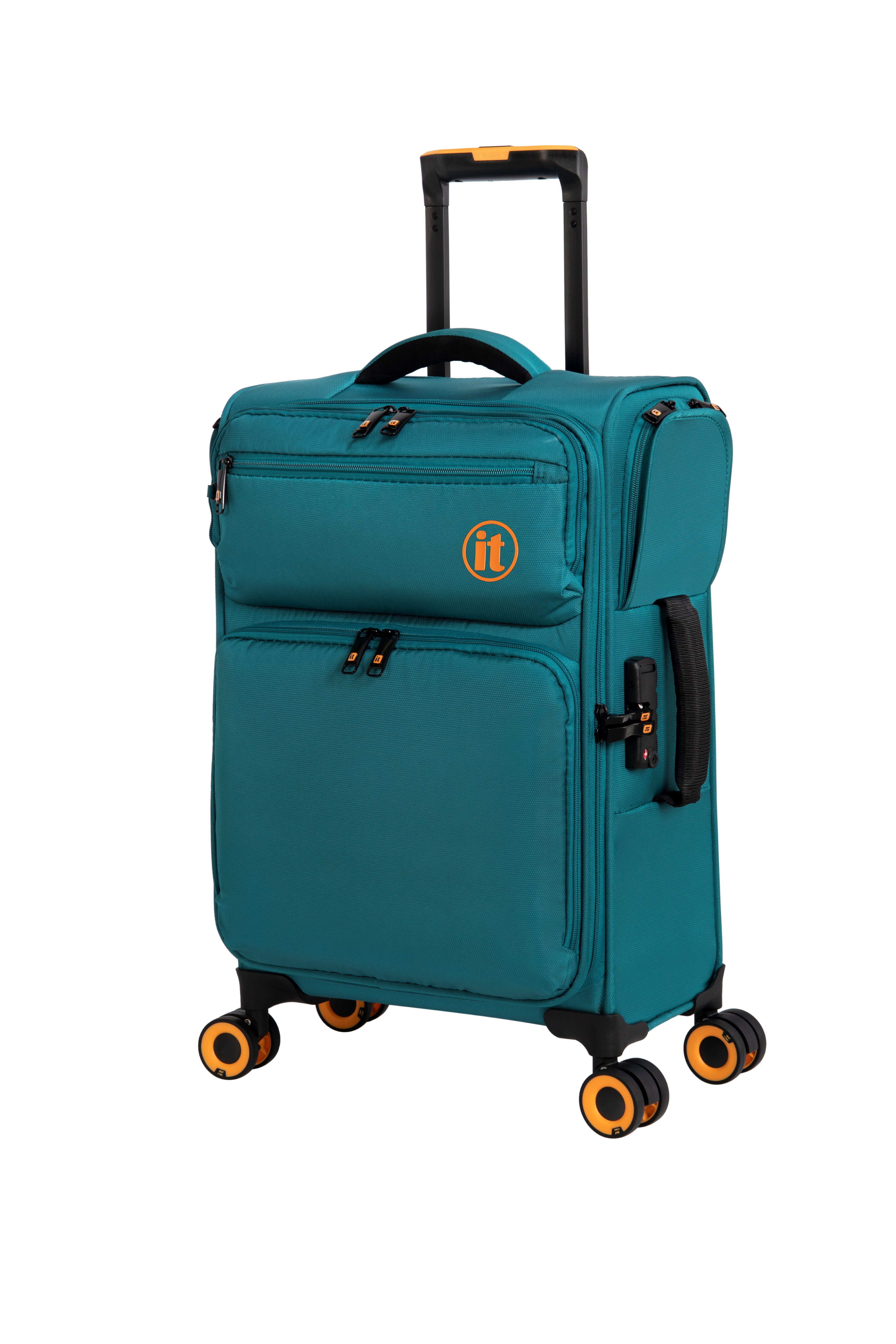 it Luggage Simultaneous 22" Softside CarryOn 8 Wheel Expandable
