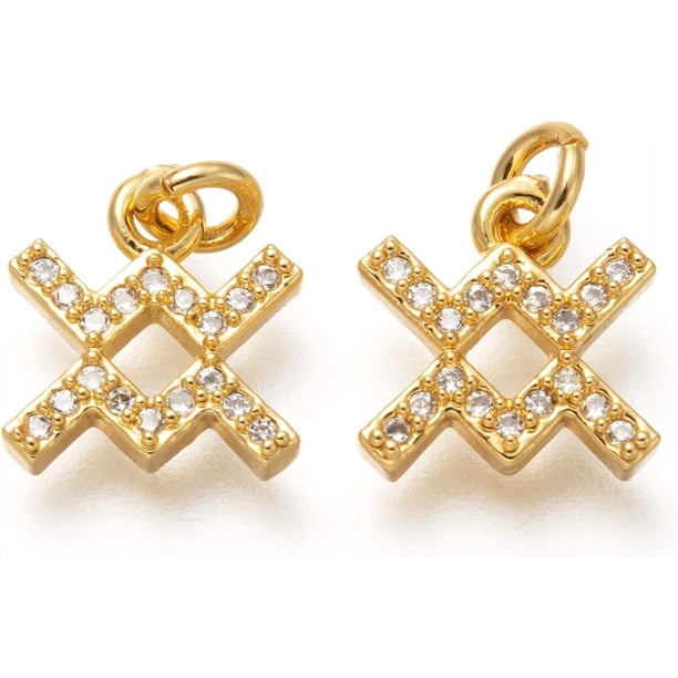 1 colgante de latón con micropavé de circonita cúbica transparente chapado en oro de 18 quilates.