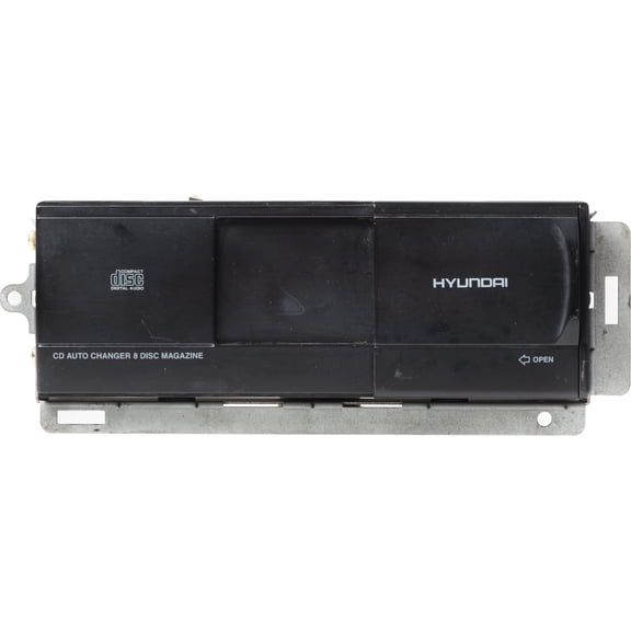 Restored 2001-2003 Hyundai XG Series Rear-Mounted Automatic CD Changer Part ID 9611039000 (Refurbished)