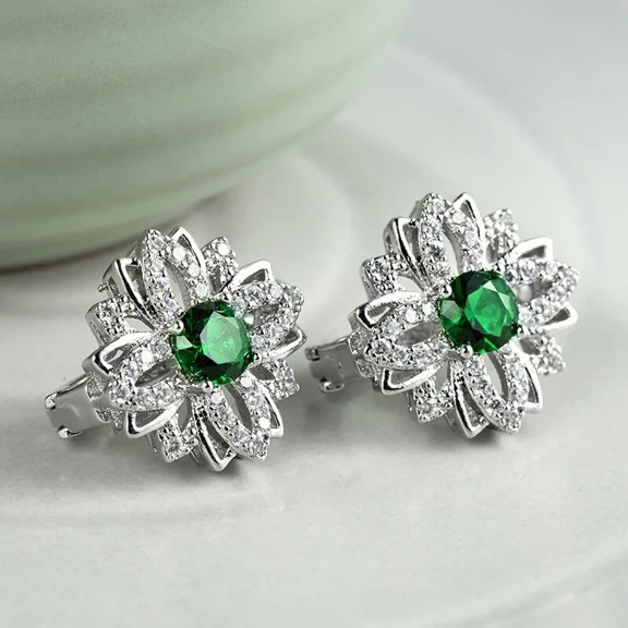 Beautiful 2Ct Round Cut Simulated Green Emerald Women's Stud Engagement Earrings In 14k White Gold Plated 925 Sterling Silver
