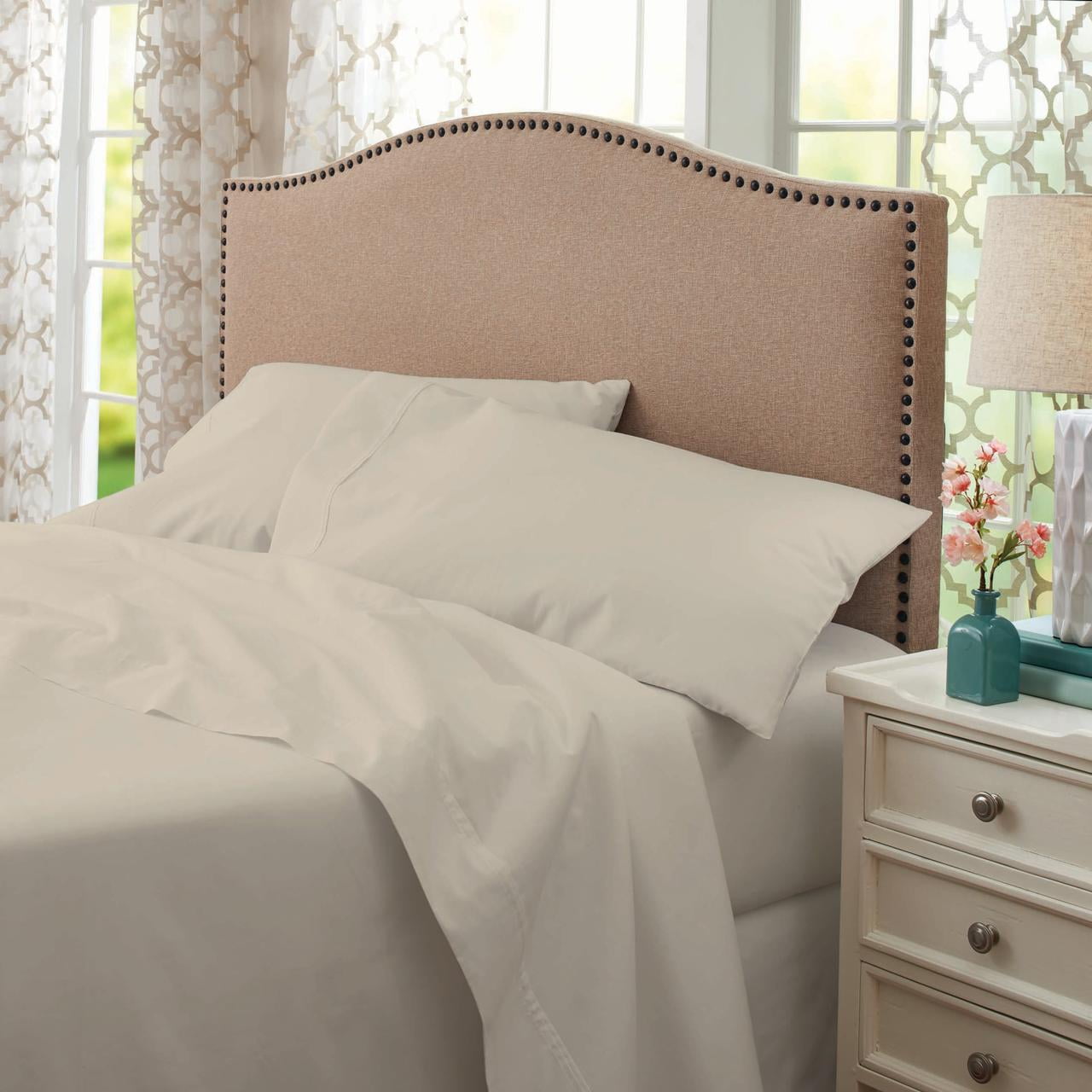 Better Homes & Gardens 300 Thread Count 100% Cotton Wrinkle Resistant Standard Pillowcase Set of 2, Vanilla Dream