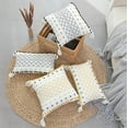 thumbnail image 4 of Cojín decorativo para sofá estilo festivo, 20 x 20 pulgadas, con flecos geométricos de flores cortadas UHUSE  Funda de almohada, 4 of 5