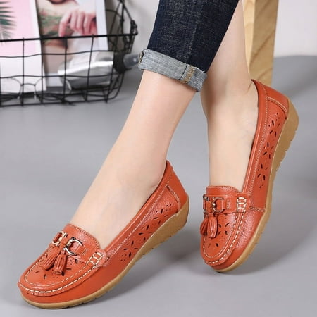 XIAOGZAHUOP Lightweight Embroidery Loafers with Hollow Out Design and Metal Tassel Vamp Soft Platform Walking Shoes for Women Stylish Footwear perfect for Koningsdag/Kings Day celebrat