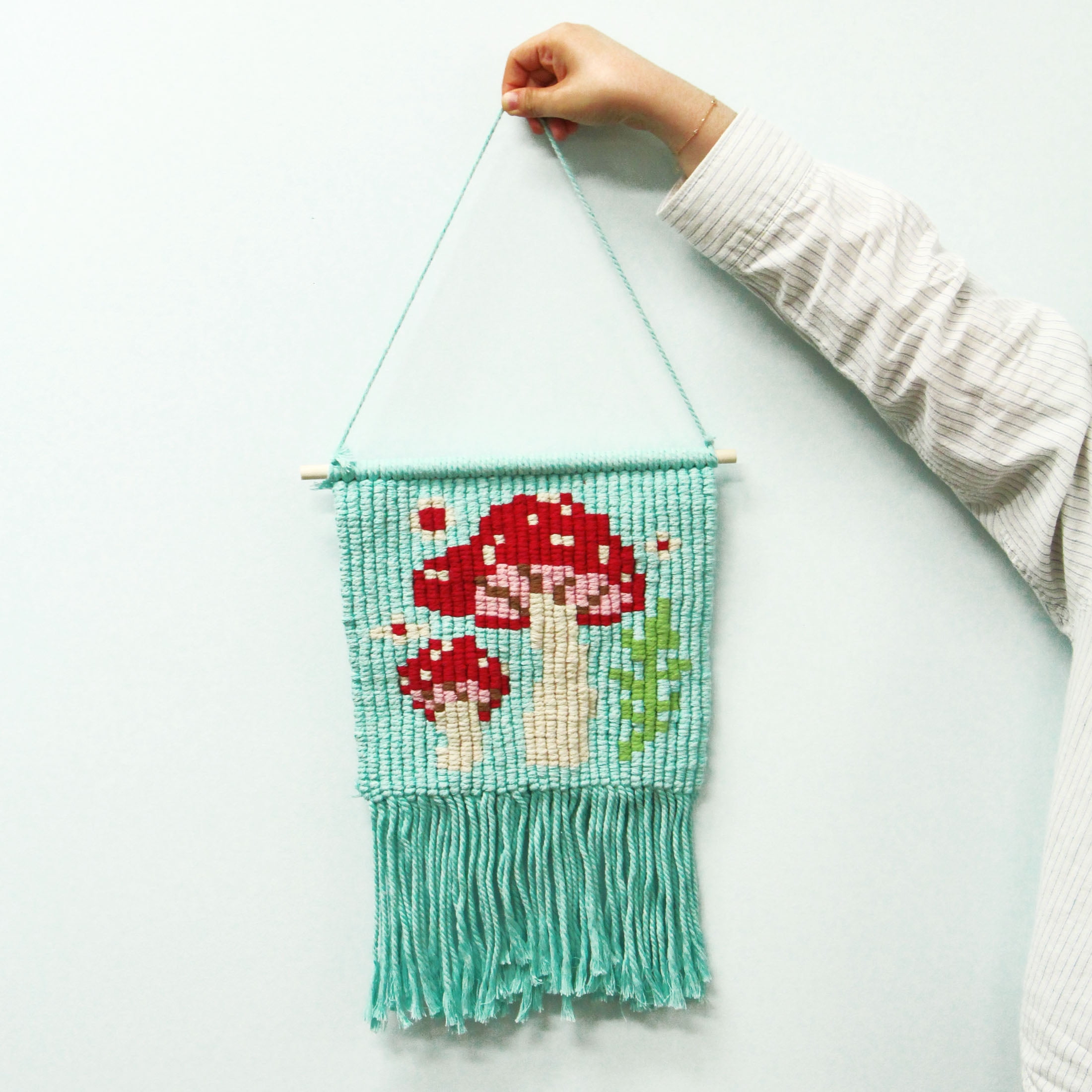 UNIQUE CREATIV CRAFT Macramé Wall Décor Kit – Mushroom, 1 pc, Age 8+, Beginner, 30×63 cm, MACRAME DÉCOR MUSHRM