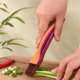thumbnail image 2 of Cortador De Verduras De Acero Inoxidable, Rallador De Cebolletas, Utensilio De Cocina Para Rallar, Rebanador De Cebolla Verde Sin Esfuerzo, Picador Multivegetal, Tapa Protectora, Mango Antideslizante, 2 of 7