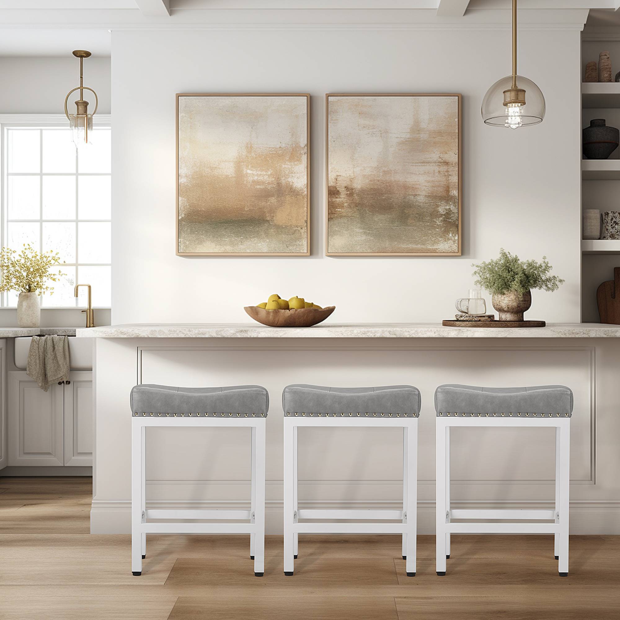 24 inch Saddle Bar Stools Set of 2 Leather Counter Height Bar Stools for Kitchen Island PU Sadless Stools Chair with Metal Footrest, Grey