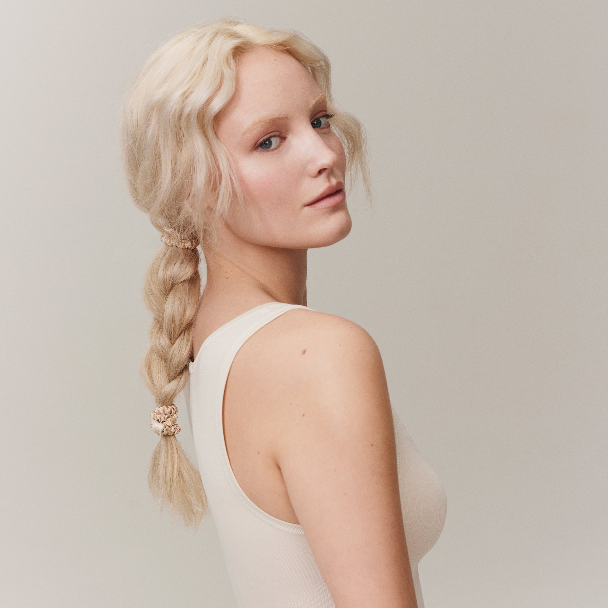 slip pure silk back to basics skinny scrunchies - blonde