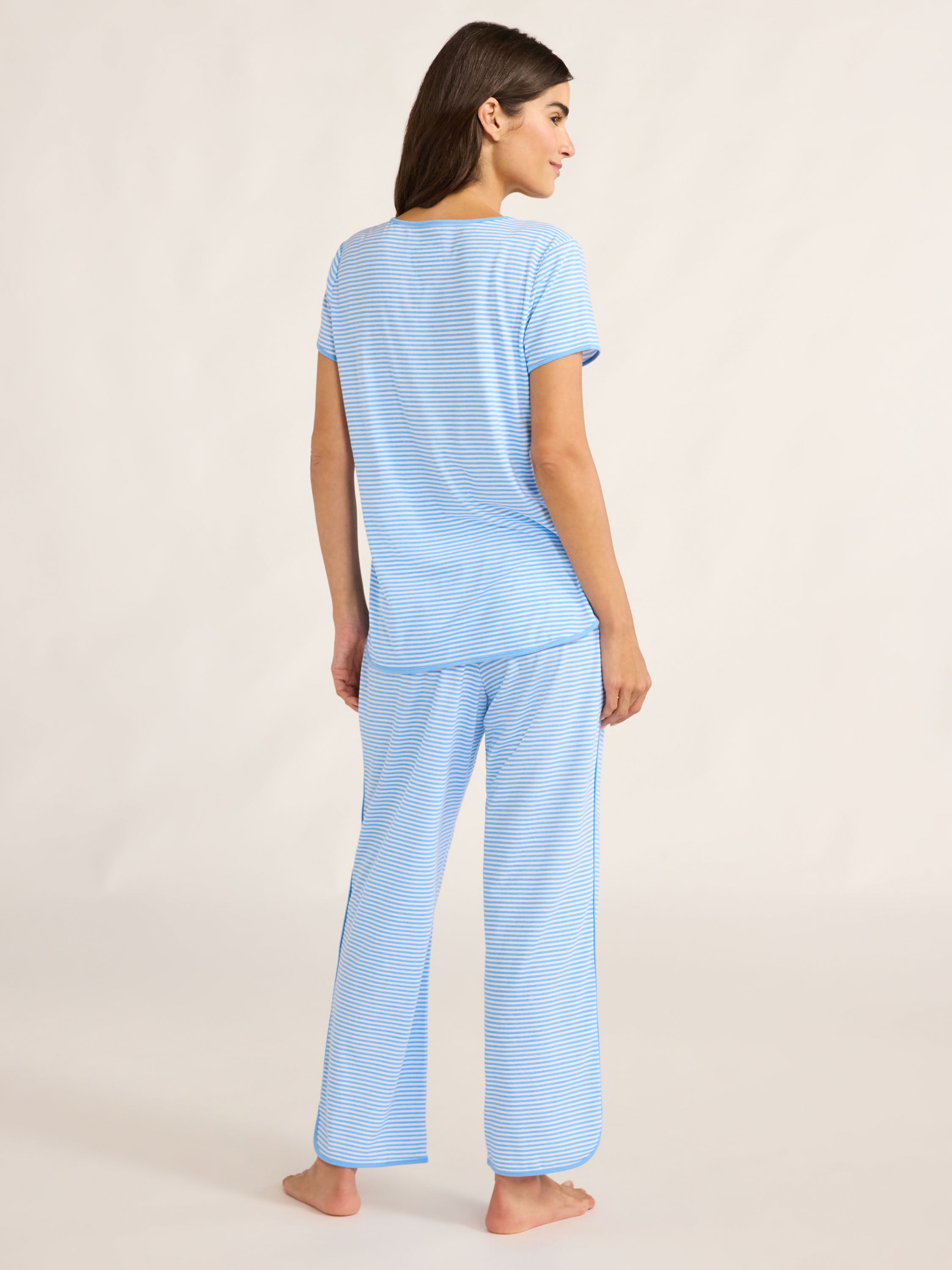 Joyspun Women's and Women’s Plus Lightweight Sleep Tee and Pants Set, 2-Piece, Sizes XS to 3X