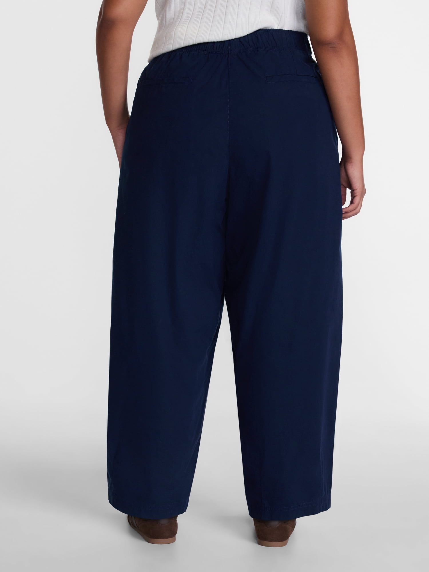 Terra & Sky Women's Plus Cropped Barrel Drawstring Pants, Sizes- 0X-5X