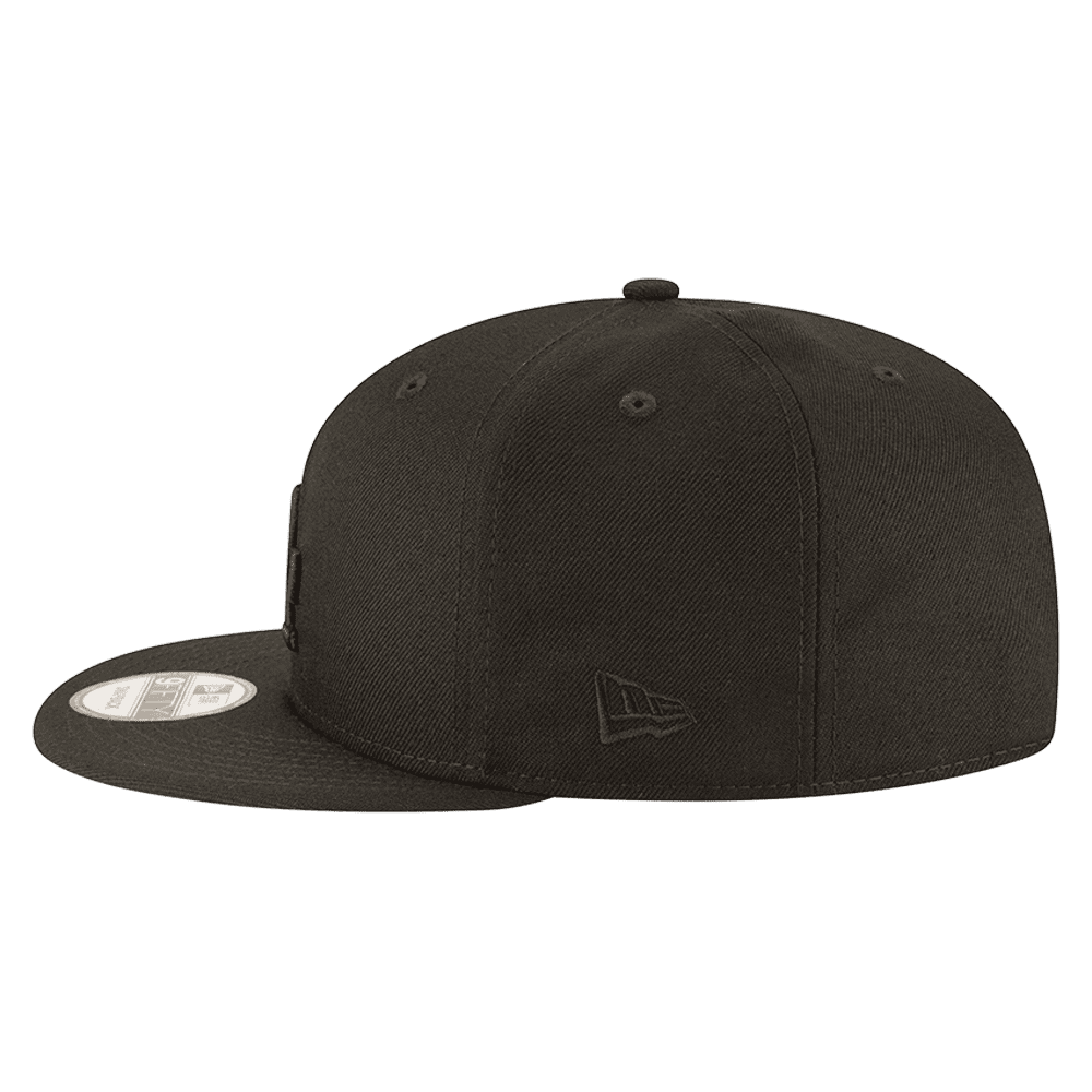 Men's New Era Black Los Angeles Dodgers 2024/25 Back-to-Back Champions Circle Side Patch 9FIFTY Snapback Hat
