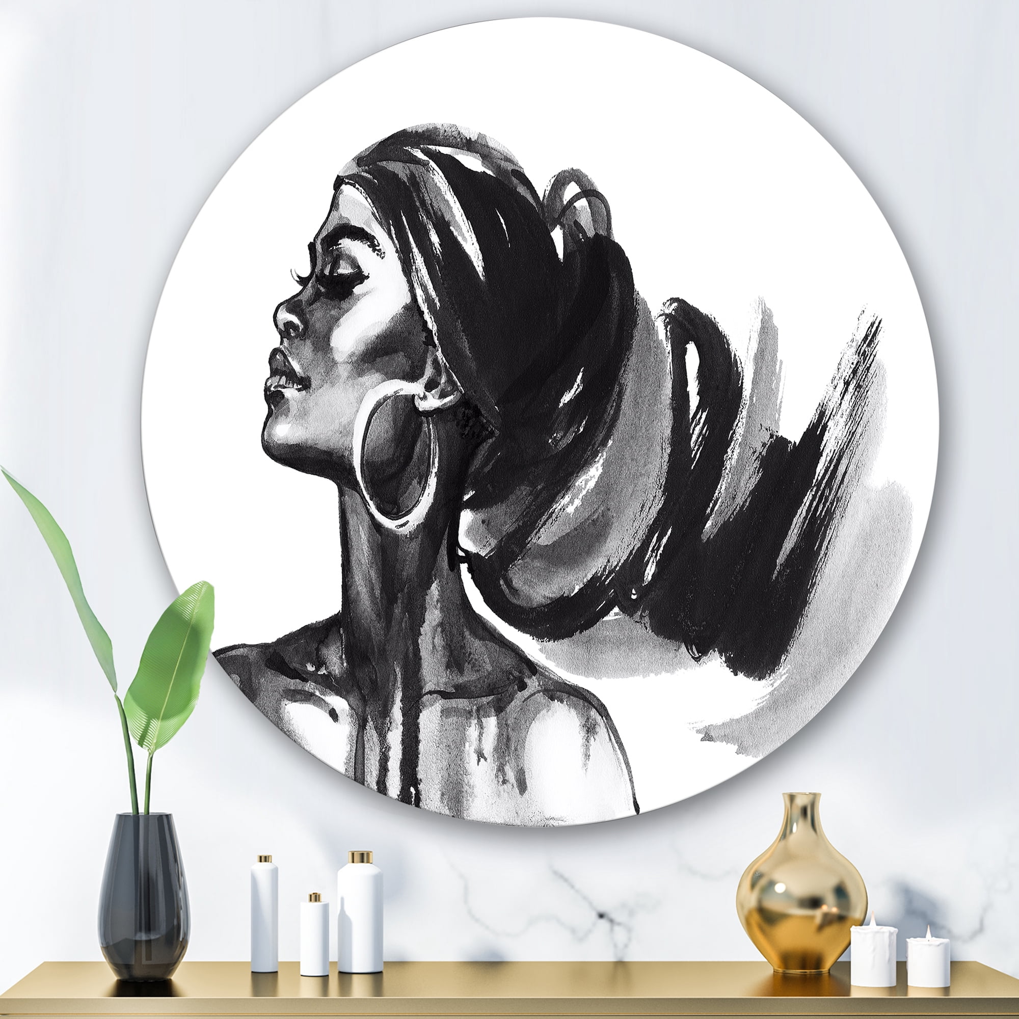 Designart 'Black and White Portrait of African American Woman IV' Modern Circle Metal Wall Art 36x36 - Disc of 36