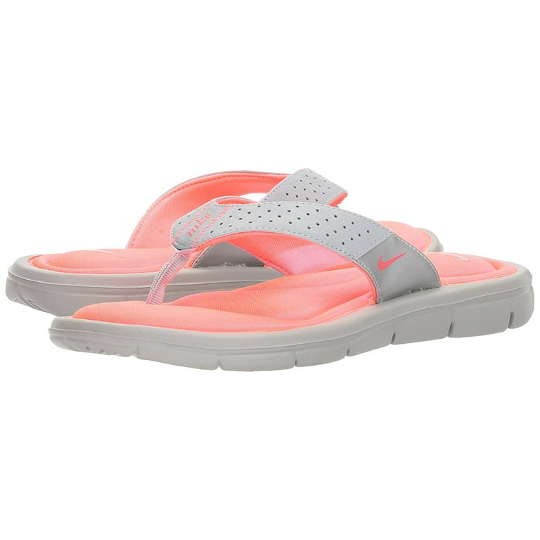 Inferir apaciguar técnico Nike Women's Comfort Thong Flip-Flops Sandals 6 - Walmart.com