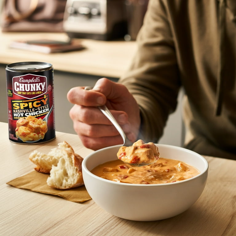 Chunky Spicy Nashville-Style Hot Chicken Soup 18.8 oz Can with Big