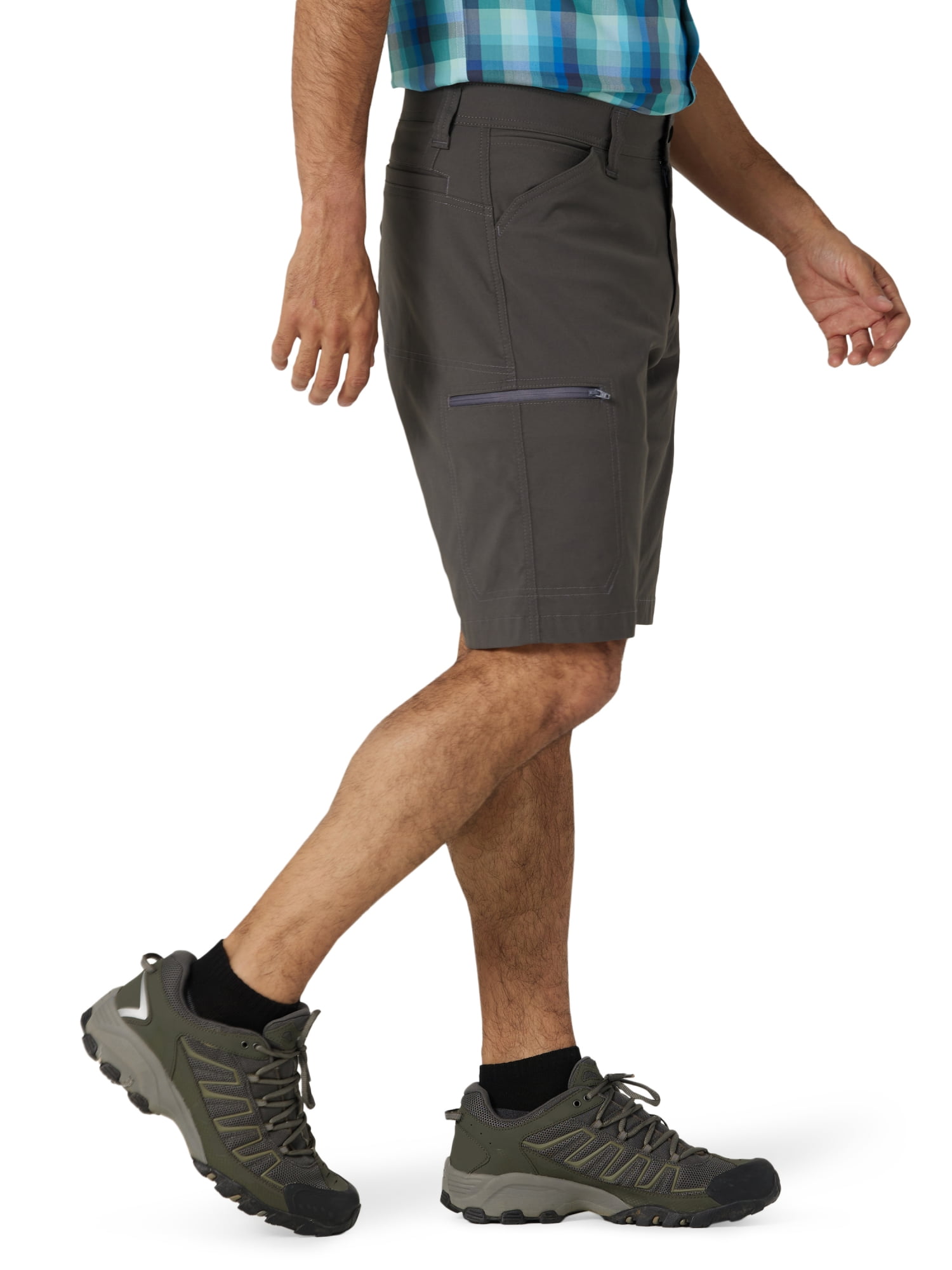 Wrangler Men's & Big Men's Performance Zip Cargo Shorts with UPF 50, Sizes 30-48
