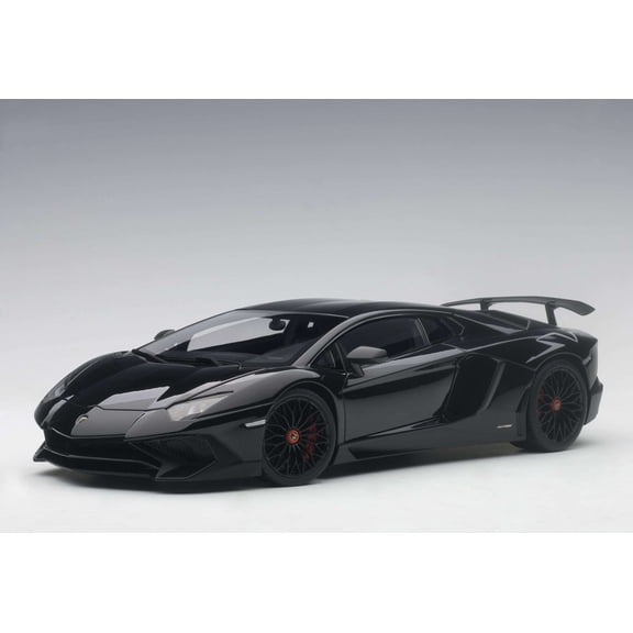 Autoart 74556 Lamborghini Aventador LP750-4 SV Nero Aldebaran-Gloss Black 1-18 Scale Model Car