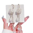 thumbnail image 1 of Farfi 1 par de pendientes con forma de lazo y brillantes diamantes de imitación para mujer, pendientes con borlas y perlas de imitación en forma de corazón, accesorio de joyería, 18, 1 of 5