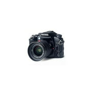 Konica Minolta 6 MP 7D Digital SLR w/ 18-70mm lens