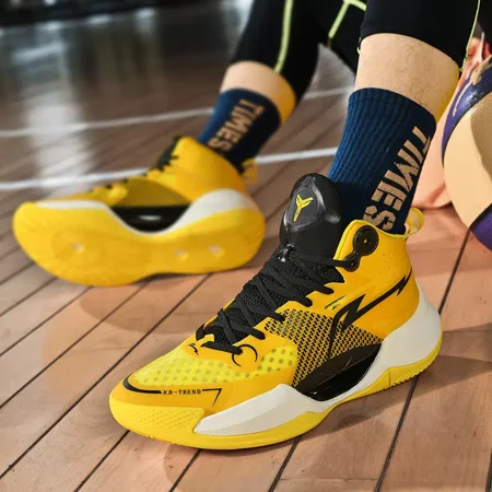 

Men‘s Luminous Basketball Sneakers Lightweight Wear-resistant Shock-absorbing Cushioned Running Shoes