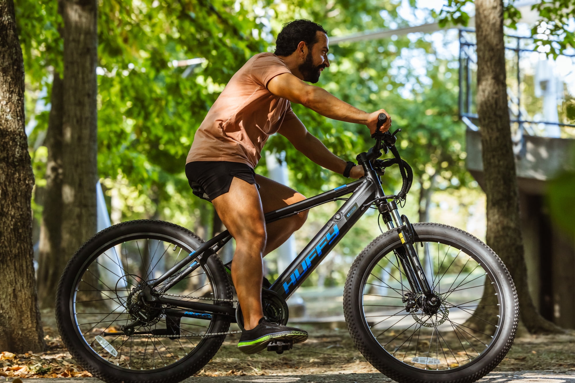 Huffy 27.5” Eventis 36V Electric Bike, Fits Riders 60”+, Black, Adult, Unisex