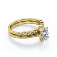 thumbnail image 4 of JeenMata Anillo Nupcial con Filigrana Decorativa Milgrain de 1,75 Quilates con Engaste en Punta Ovalada en Baño de Oro Amarillo de 18 K sobre Plata (Personaliza la Banda de Tu Anillo de Bodas), 4 of 6
