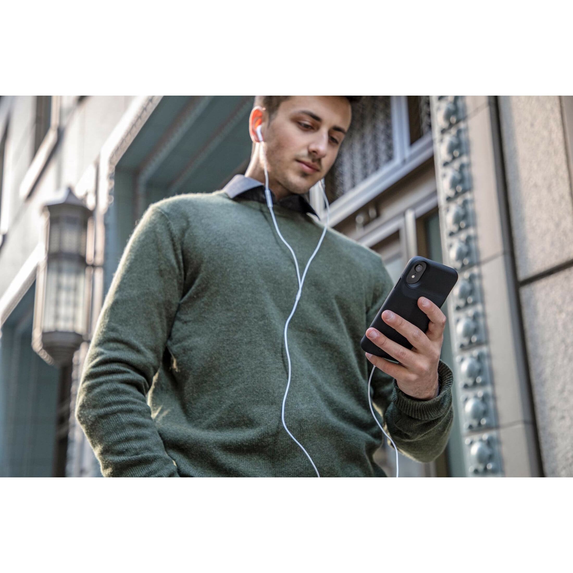 mophie Juice Pack Access Made for iPhone XR