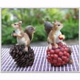 thumbnail image 2 of 2 paquetes de estatuilla de estatua de jardín de animales de ardilla de resina - decoración artística para, 2 of 8