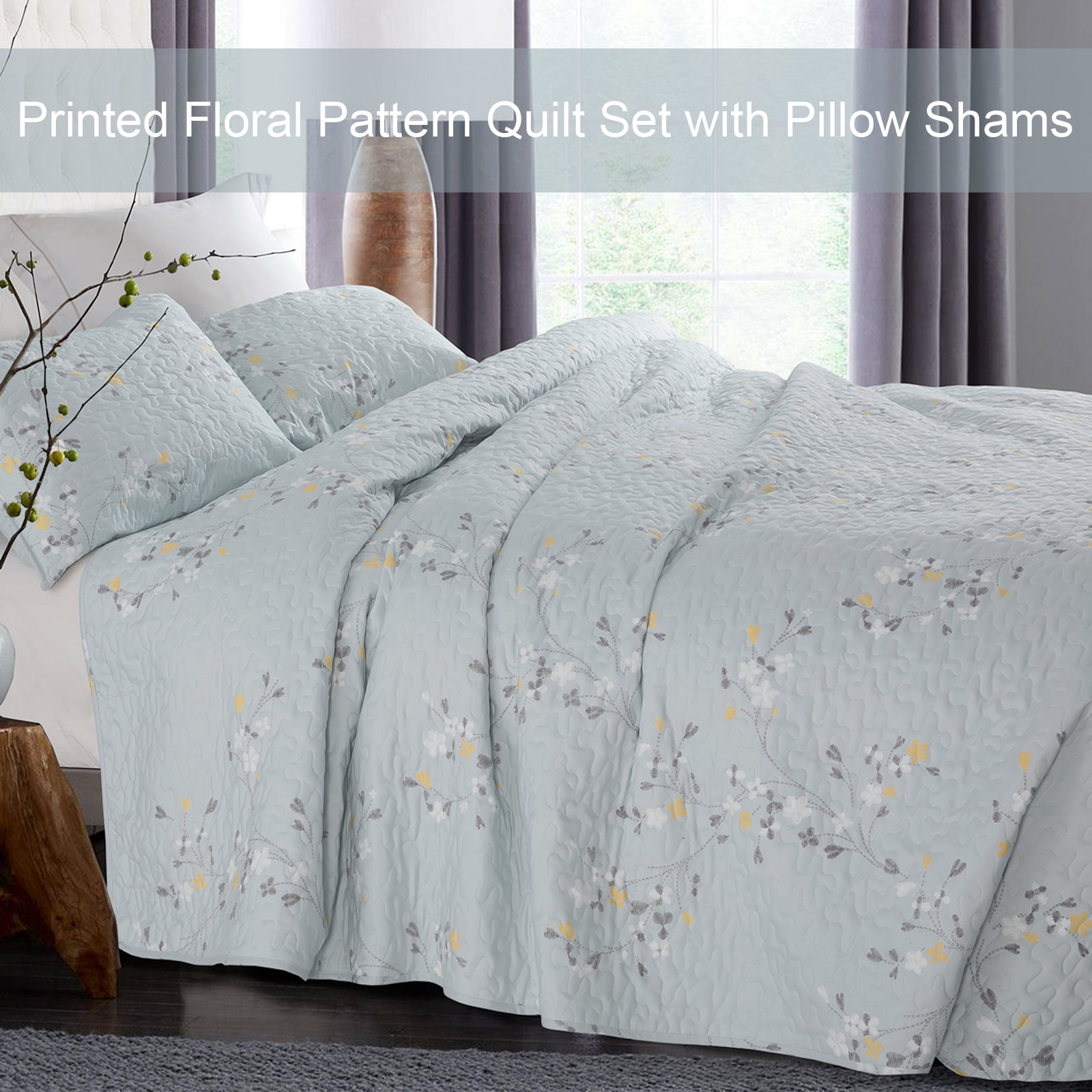 Exclusivo Mezcla Microfiber Queen Size Quilt Set, 3 Pieces Lightweight Bedspreads/ Coverlet/ Bedding Set with 2 Pillow Shams, Floral Pattern (96"x 92", Light Blue)