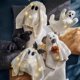 thumbnail image 2 of Nuevo muñeco de peluche de cachorro fantasma de Halloween con almohada fantasma Doug the Dog transfronterizo, 2 of 3