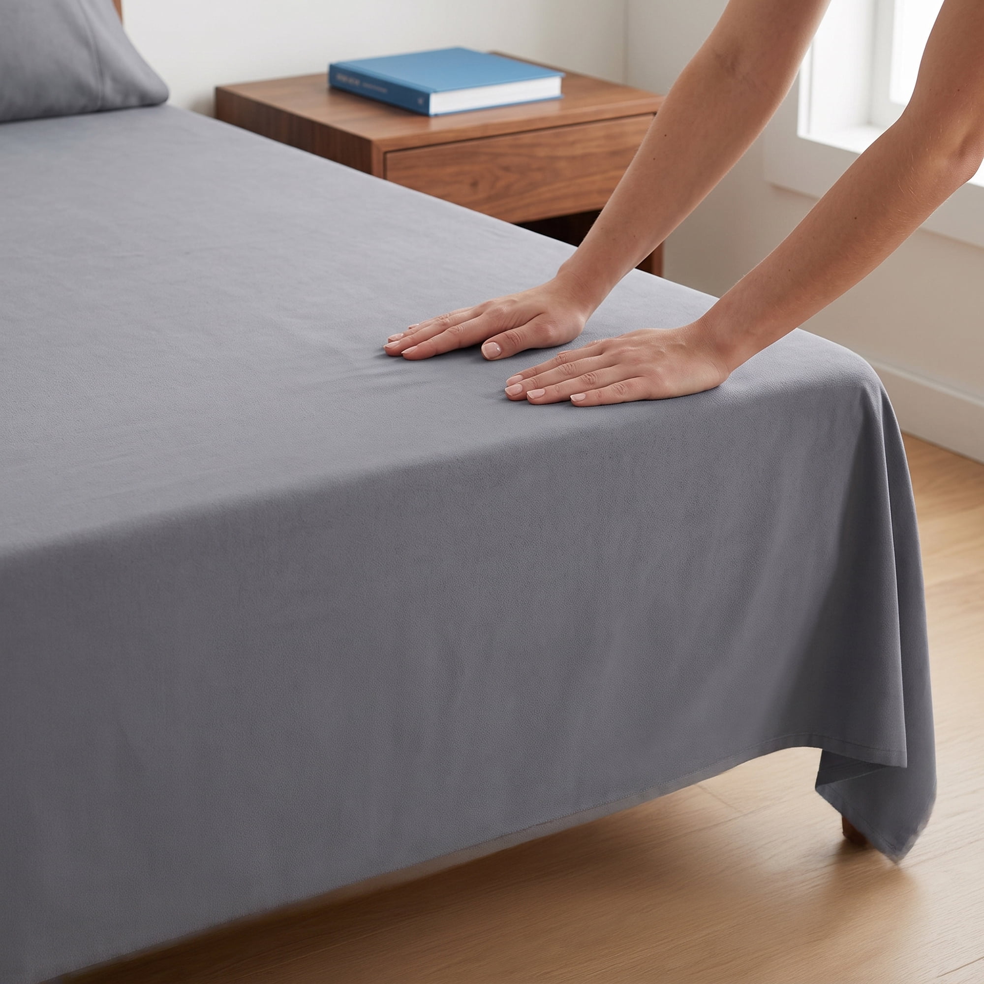 Unique Bargains Microfiber Breathable Flat Bed Sheet Cozy Bedding for Bedroom Light Gray 63"x91"