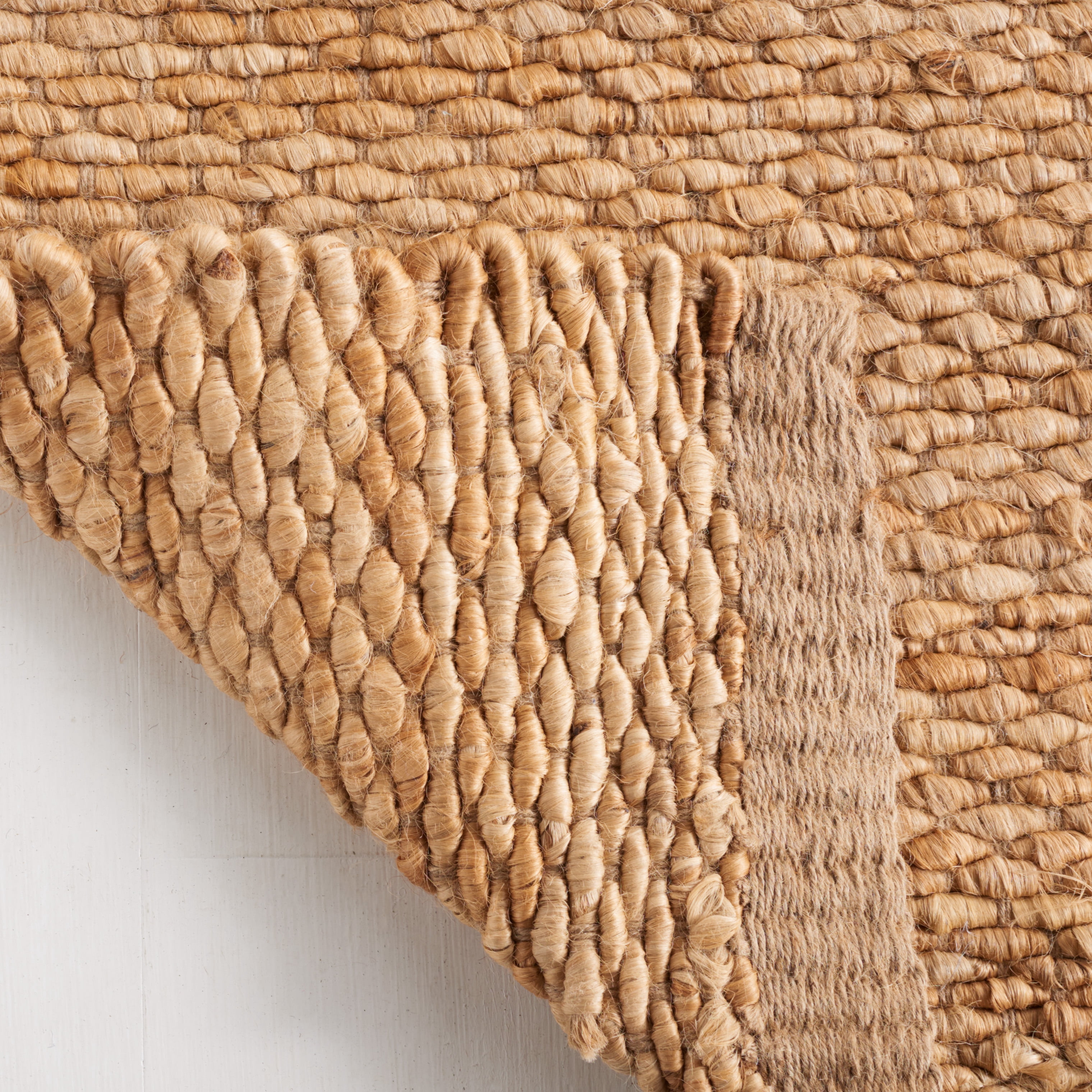 SAFAVIEH Natural Fiber Bryon Braided Jute Area Rug, Natural, 6' x 9'