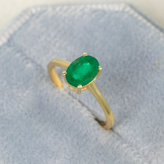 925 Streling Silver Green Colour Green Emerald Gemstone Ring Woman And Mens