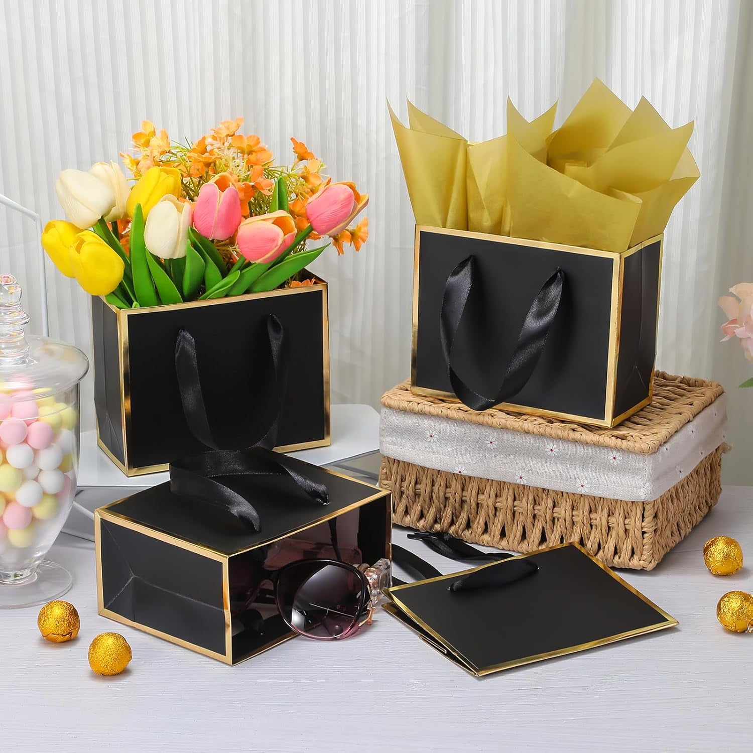 30 Pcs Small Metallic Foil Gift Bags with Handles, Black Gold Thank You Favor Bag with Tissue Paper for Back to School Baby Shower Wedding Mother's Day Christmas Party (6.4x3.1x5.1 Inch)
