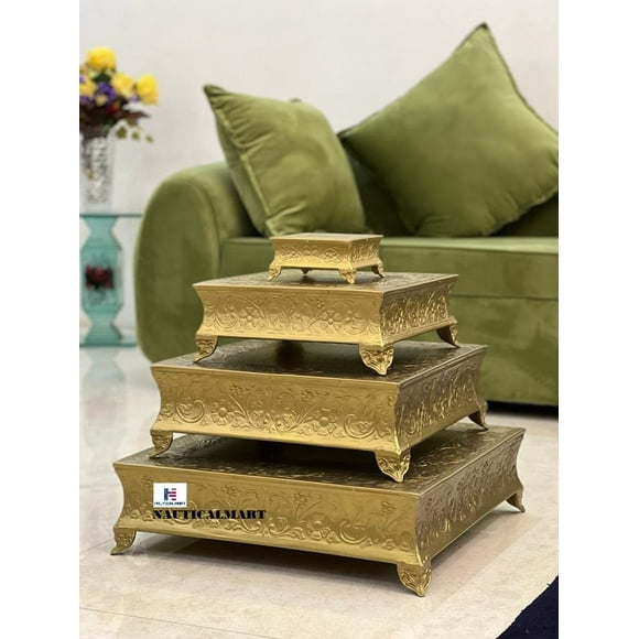Beautiful Brass Finish Wedding Cake Stand (14 Inches)