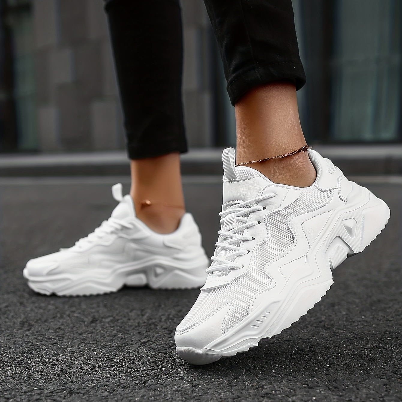 Mayding Women s White Breathable Mesh Sneakers Comfortable Low Top Lace Up Shoes Women s Casual Walking Shoes Black 7.5