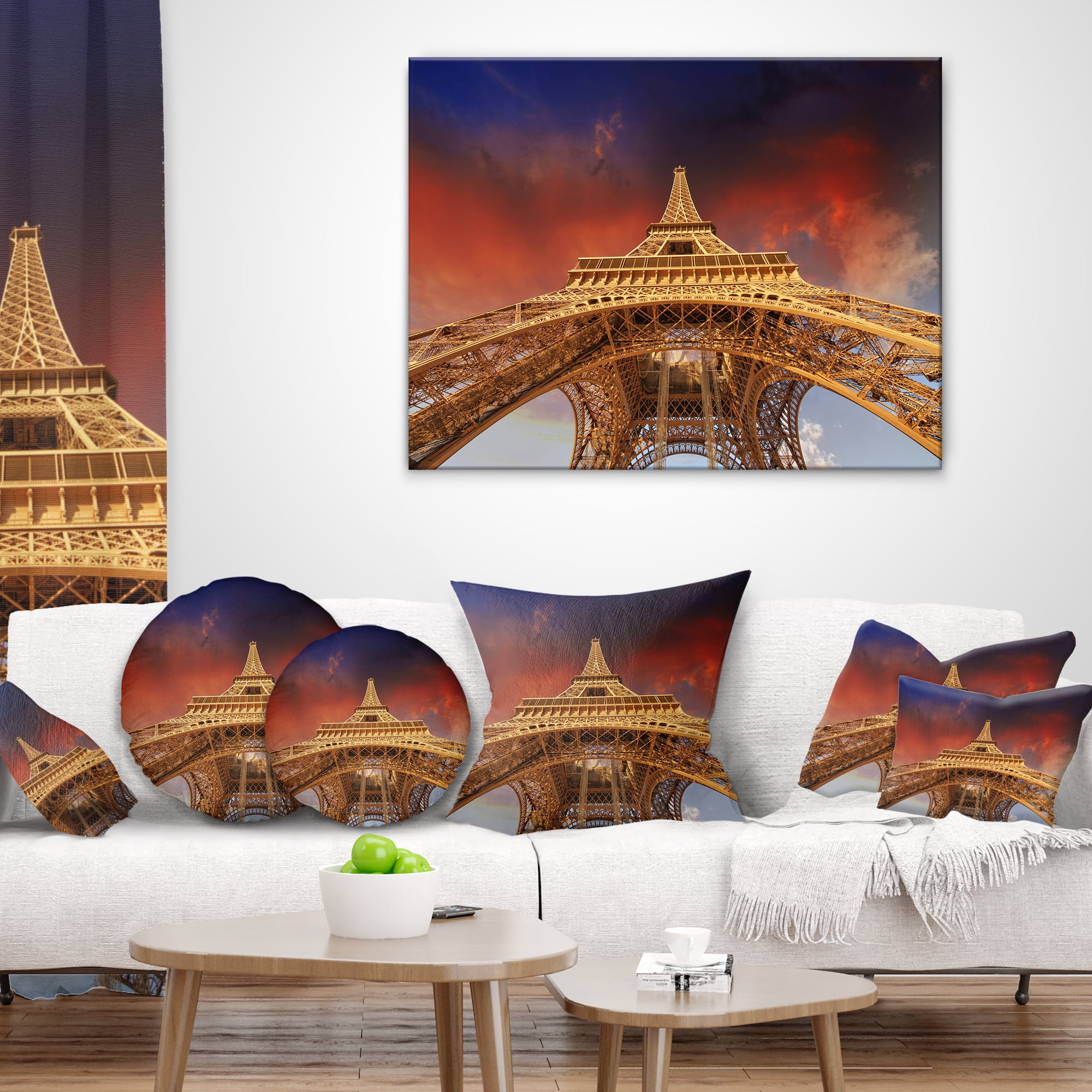 Designart Beautiful View of Paris Paris Eiffel Towerunder Red Sky - Cityscape Throw Pillow - 16x16