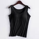 thumbnail image 2 of Camiseta sin mangas con tirantes y relleno en el pecho, sin aros, para yoga y deporte - Poliéster, diseño acanalado, adecuada para ocasiones deportivas informales., 2 of 3