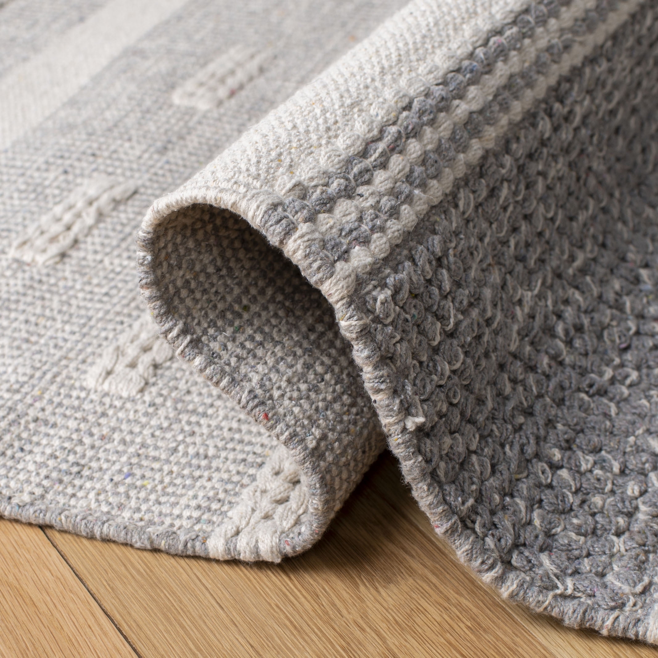 SAFAVIEH Striped Kilim Rory Striped Cotton Area Rug, Ivory/Grey, 6' x 9'
