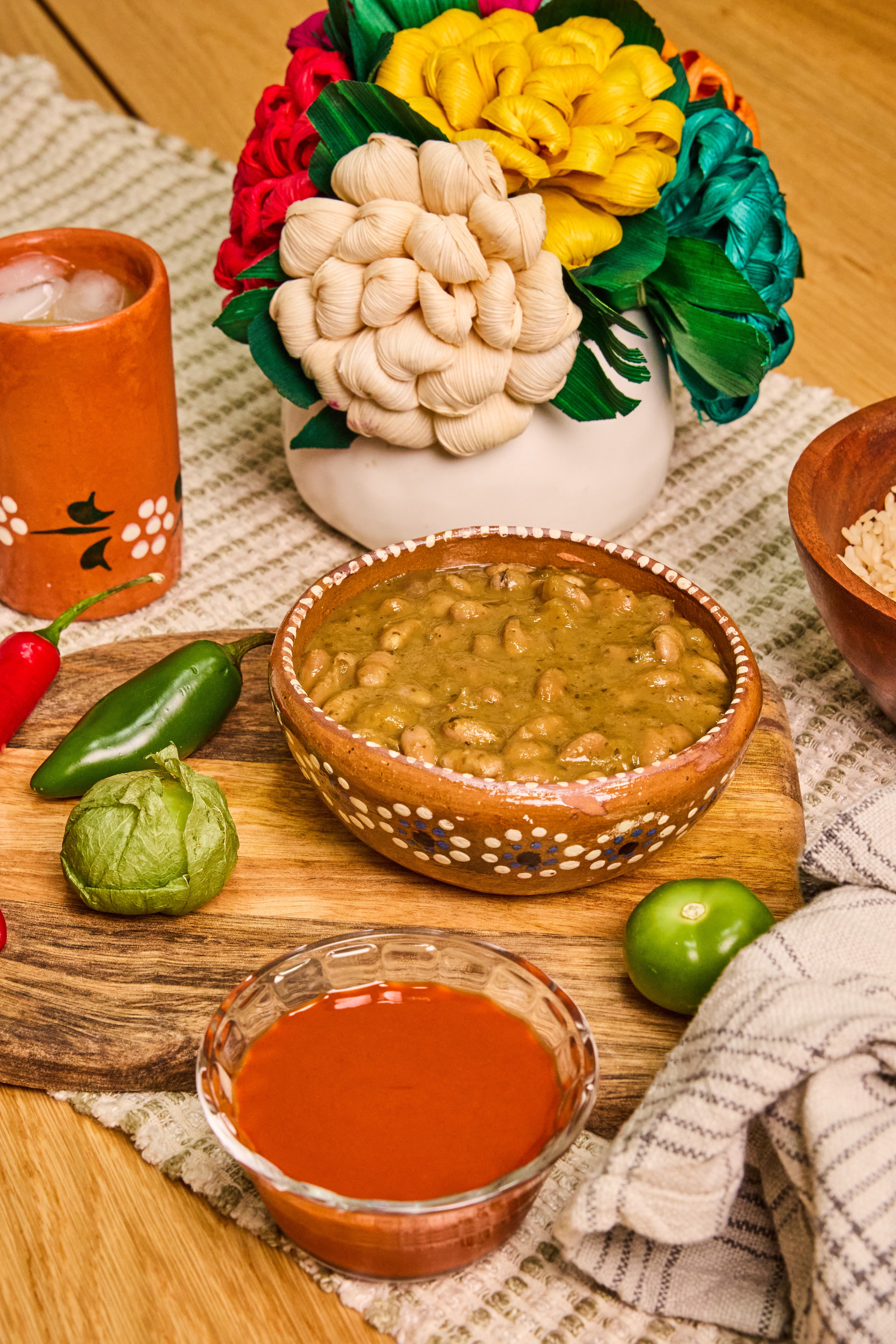 A Dozen Cousins Seasoned Beans, Vegan and Non-GMO Meals, Microwaveable Beans Ready to Eat Made with Avocado Oil (White Bean Chile Verde, 6 Pack)