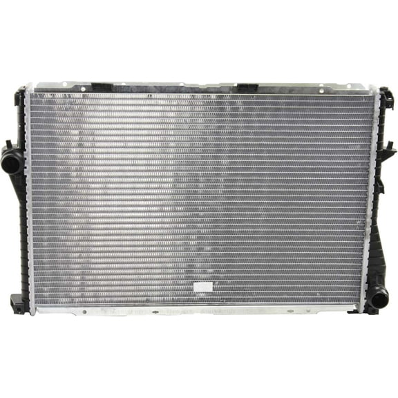 For 1999-2003 540i Radiator 17111436060 BM3010109
