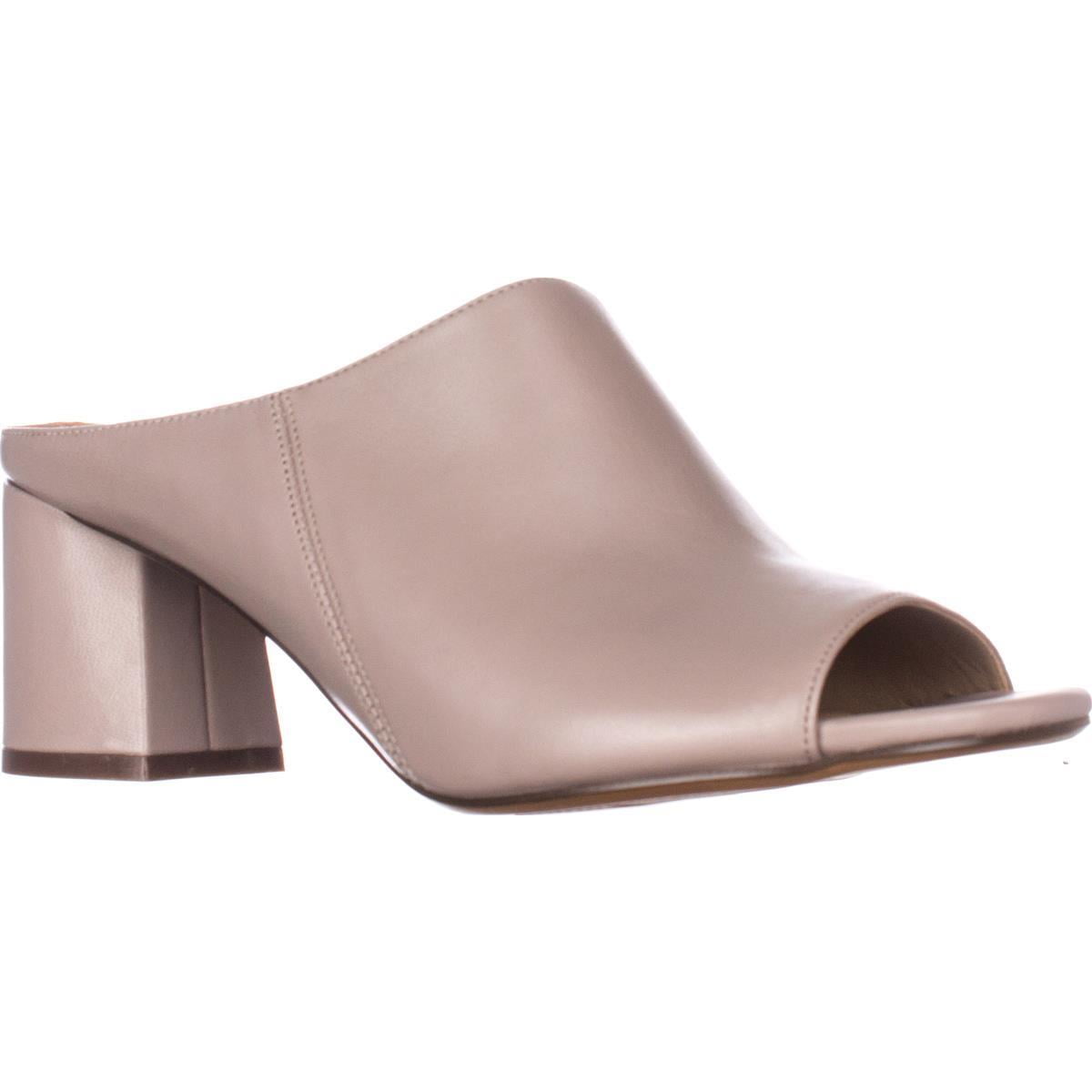 naturalizer cyprine mule