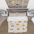 thumbnail image 2 of Designart 'Daisy Hearts Close-ups' Floral Duvet Cover Set, 2 of 4