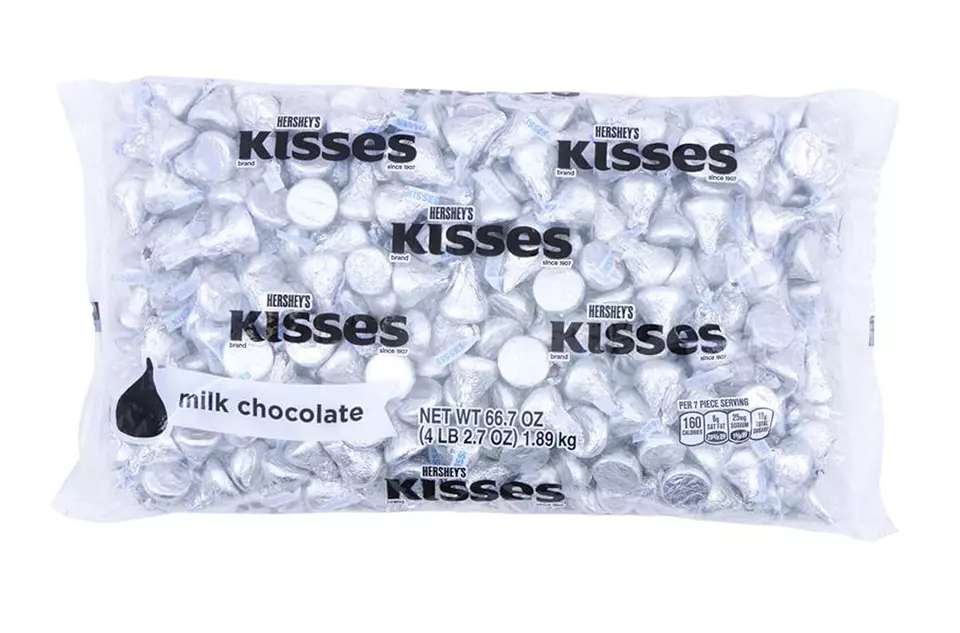 KISSES Silver Foils, Milk Chocolate, Bulk Delicious Candy, 66.7-Ounce