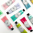 thumbnail image 3 of Set de regalo de crema de manos La Chatelaine Deluxe 12 x 30 ml, 3 of 7