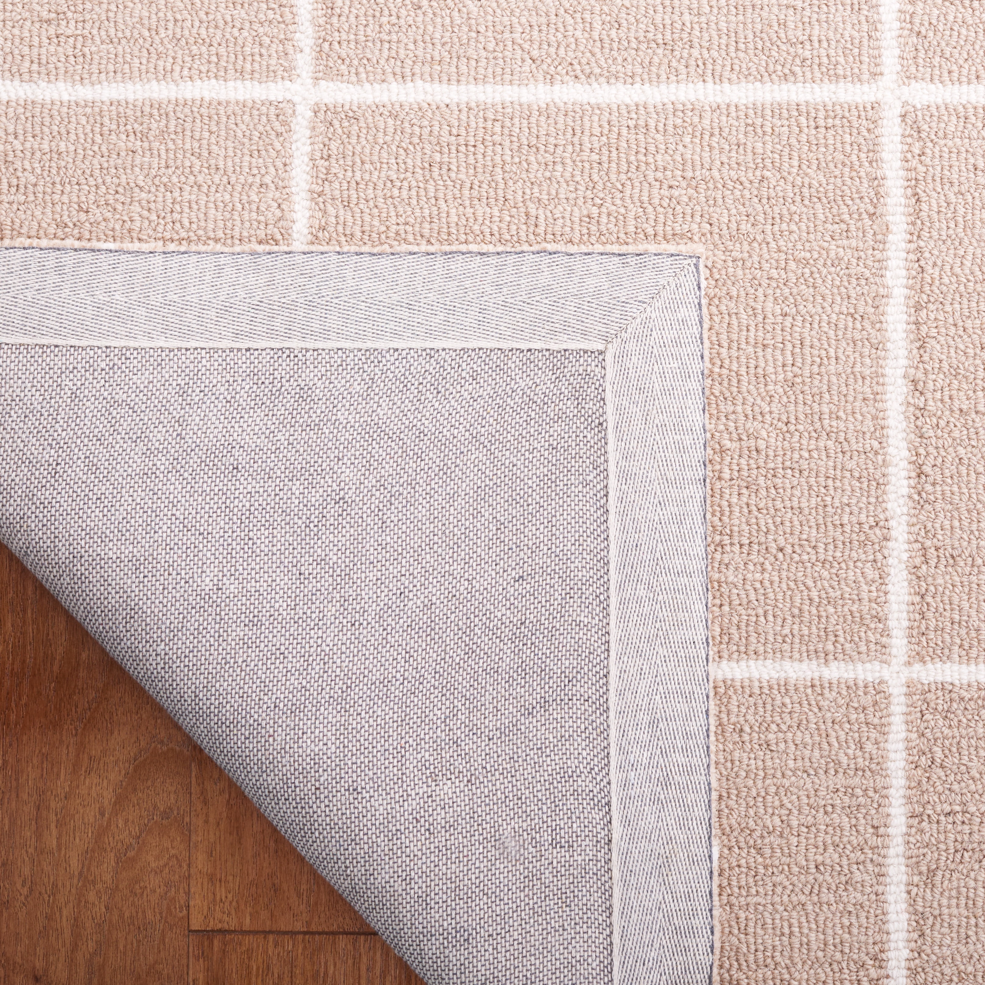 SAFAVIEH Martha Stewart Micro Loop Area Rug, Beige/Ivory, 5' x 8'