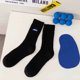 thumbnail image 5 of Medias de estilo japonés de longitud media que combinan con todo para hombres y mujeres, medias de estilo grueso con bordados de montaña de nieve para amantes, otoño e invierno, 5 of 6