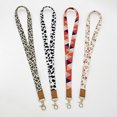 thumbnail image 1 of Cordón para llaves, elegante juego de cordones para el cuello y la muñeca, para soporte de tarjeta de identificación, llavero y billetera. Patrones únicos, opciones de colores populares, po, 1 of 4
