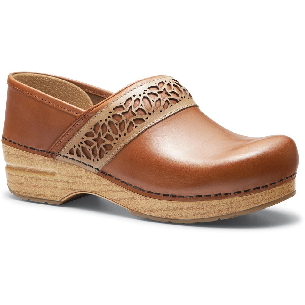 dansko closed back clogs